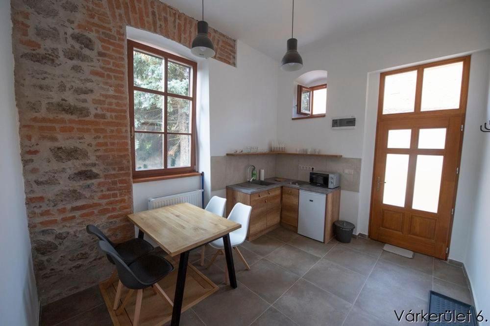 Várkerület 6 Apartman Sarvar Exterior foto